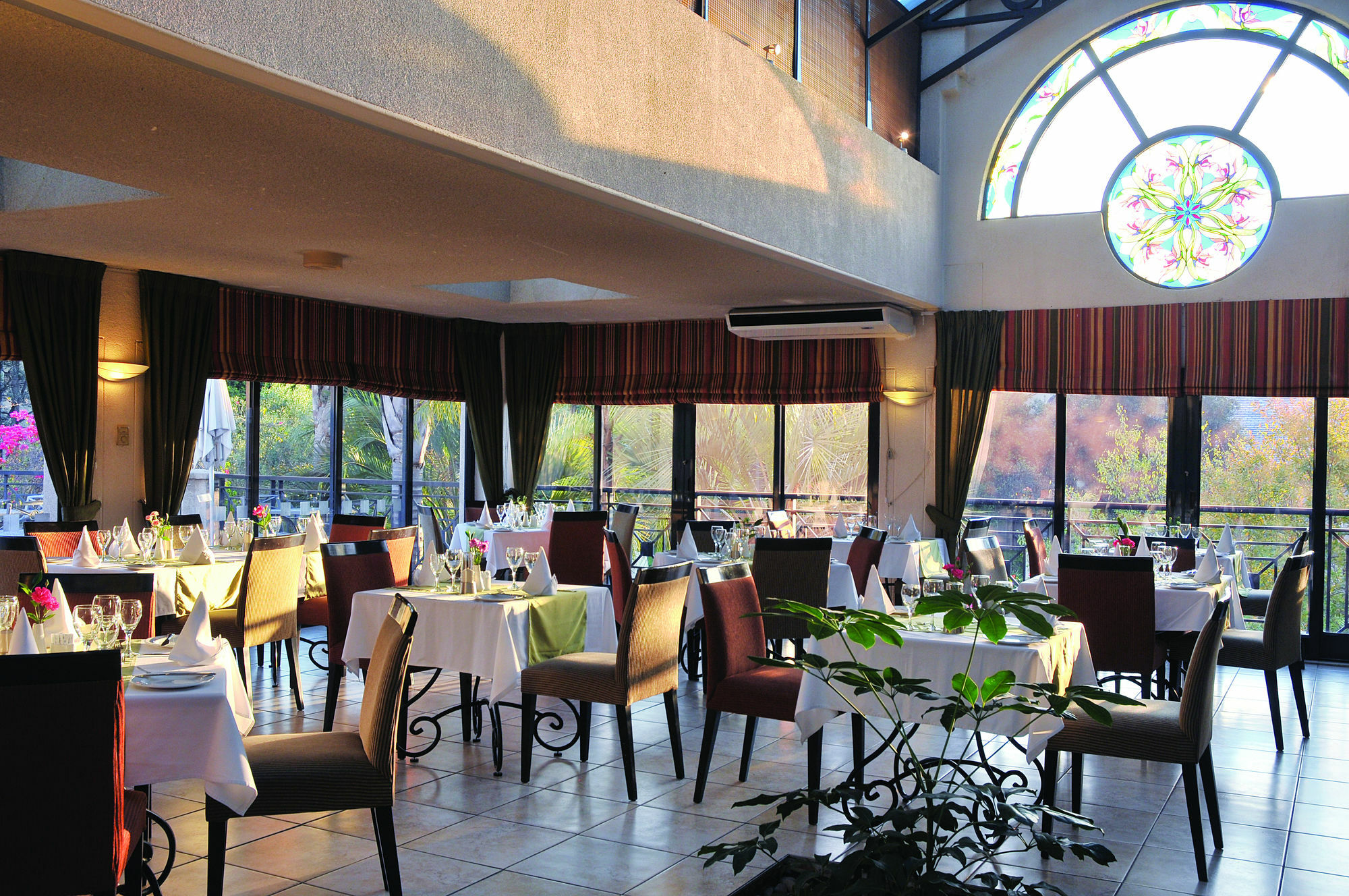 Protea Hotel By Marriott Midrand Exterior photo